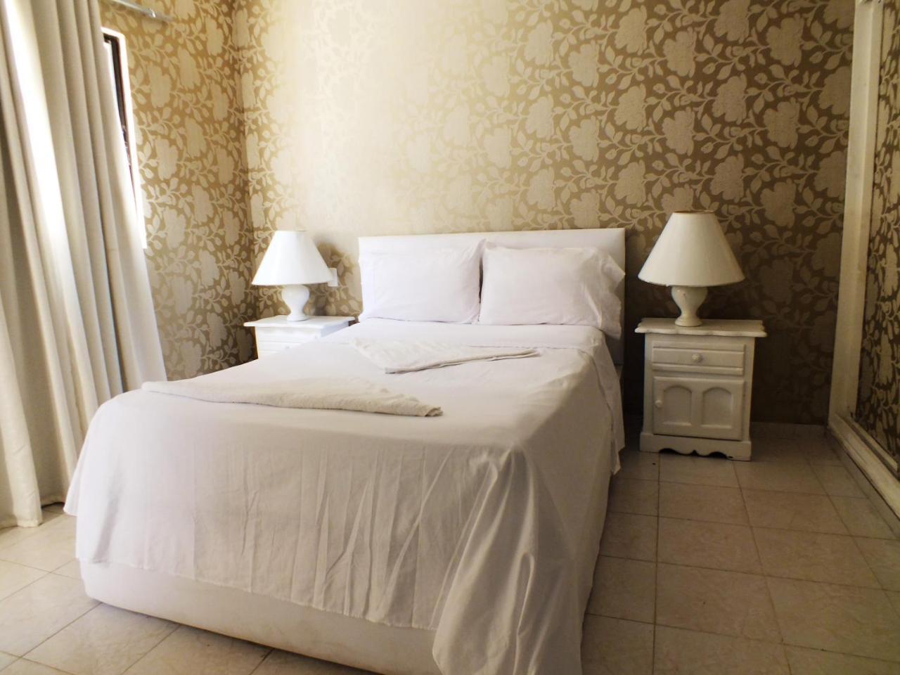 Hotel Maracas ปุนตากานา ภายนอก รูปภาพ
